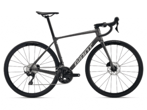 Giant TCR Advanced 2 KOM landeveissykkel